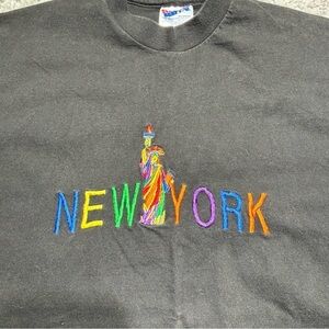 New York Shirt Large Vintage Crewneck Embroidered Statue Liberty Single Stitch